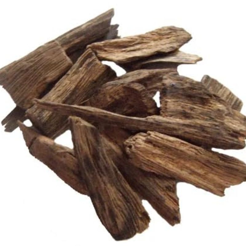 Premium Agarwood (Oud) for Puja – Sacred Incense Resin for Hindu Rituals, Spiritual Growth & Aura Cleansing