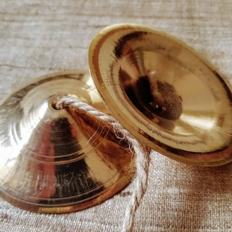 Manjeera Pital 1N Pair – Traditional Brass Temple Bells for Pooja