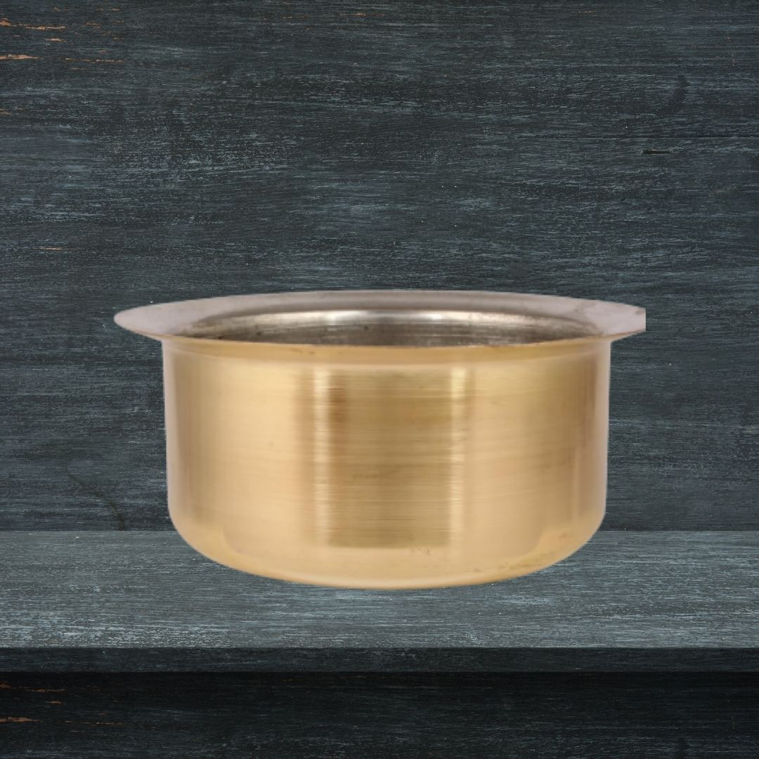 Bhagona Brass Puja Vessel – Traditional Hindu Ritual Pot for Ghee, Water & Sacred Offerings