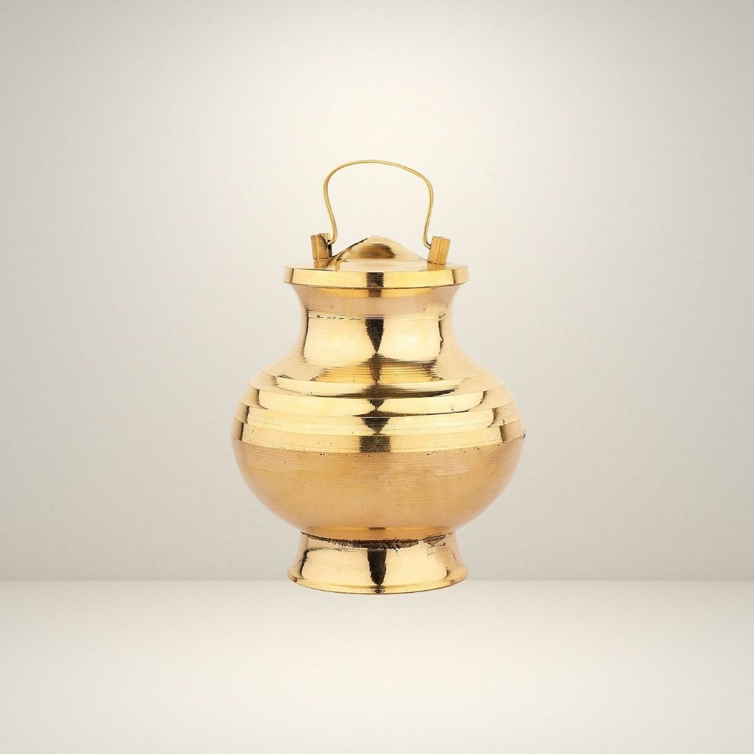 Gangajali Brass Pot – Traditional Ganga Water Kalash for Hindu Puja & Spiritual Rituals