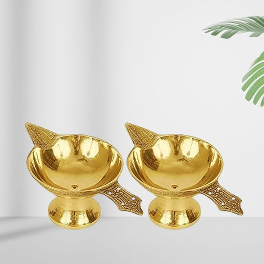 Pital Deepak – Traditional Brass Lamp for Spiritual Light and Prosperity