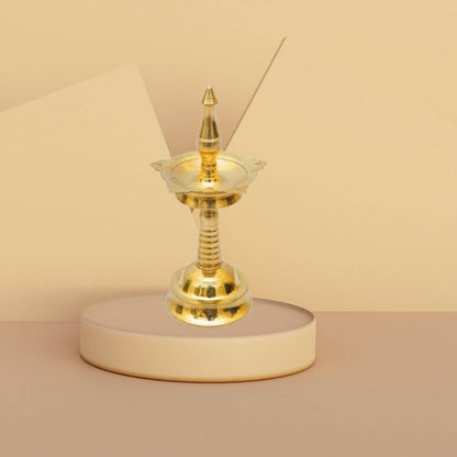 Kerala Deepam Brass – Traditional South Indian Oil Lamp for Prosperity & Pooja