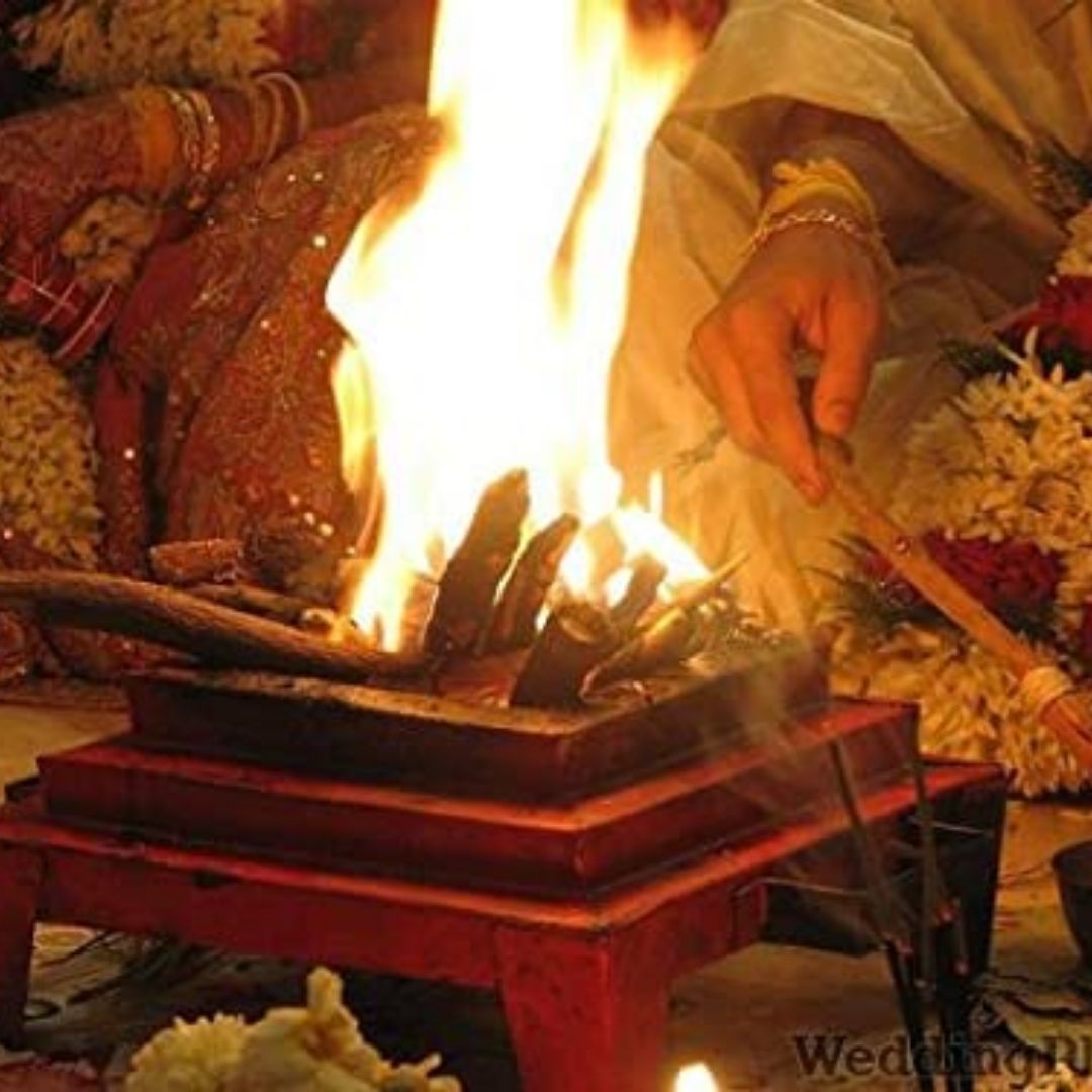 Aam Ki Lakdi Packet – Sacred Mango Wood Sticks for Hindu Pooja & Rituals