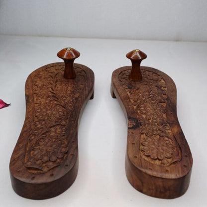 Khadau Wooden Paduka | Traditional Sacred Footwear for Pooja & Rituals | Spiritual Sandals for Devotees & Priests
