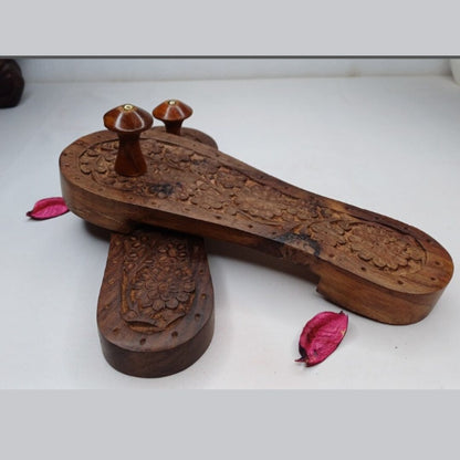 Khadau Wooden Paduka | Traditional Sacred Footwear for Pooja & Rituals | Spiritual Sandals for Devotees & Priests