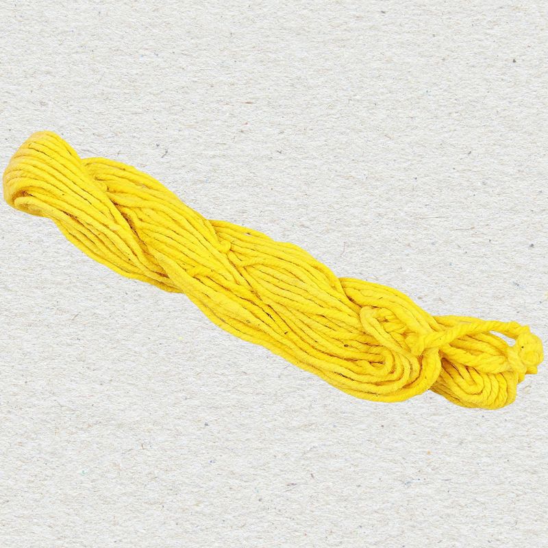 Hindu Janeo Peela (Sacred Yajnopavita) – Cotton/Silk Ritual Thread